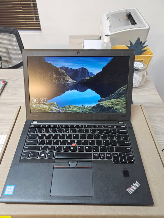 LENOVO THINKPAD X270 - I5 6200U - 8GB DDR4 - 256GB SSD - WINDOWS 10 PRO 64 BIT - REFURBISHED 12.5 INCH LAPTOP