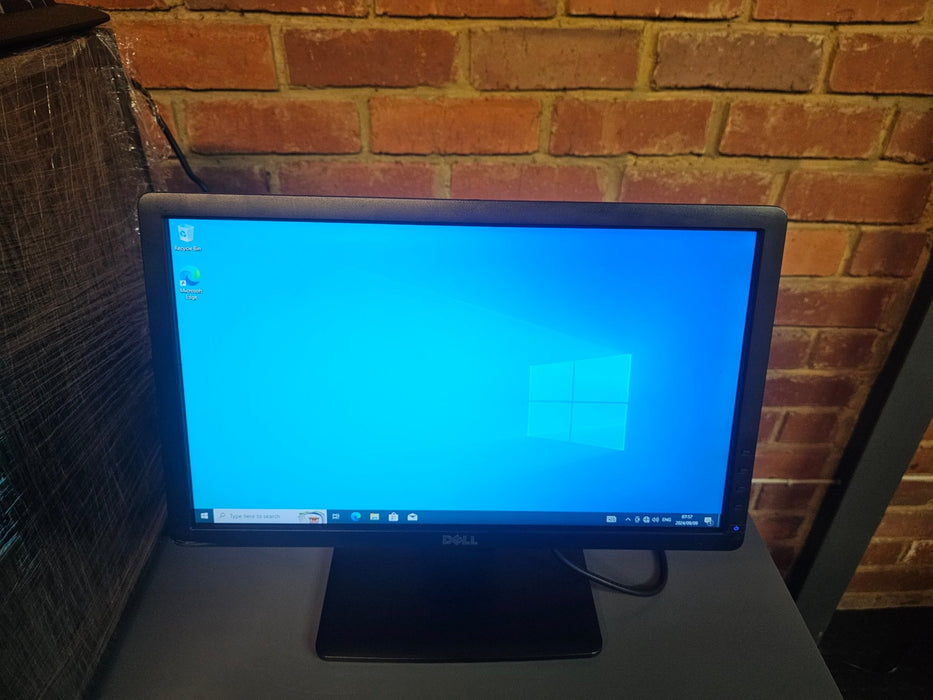 Pre-Owned 19 Inch Wide LCD Monitor (Fair Condition); VGA