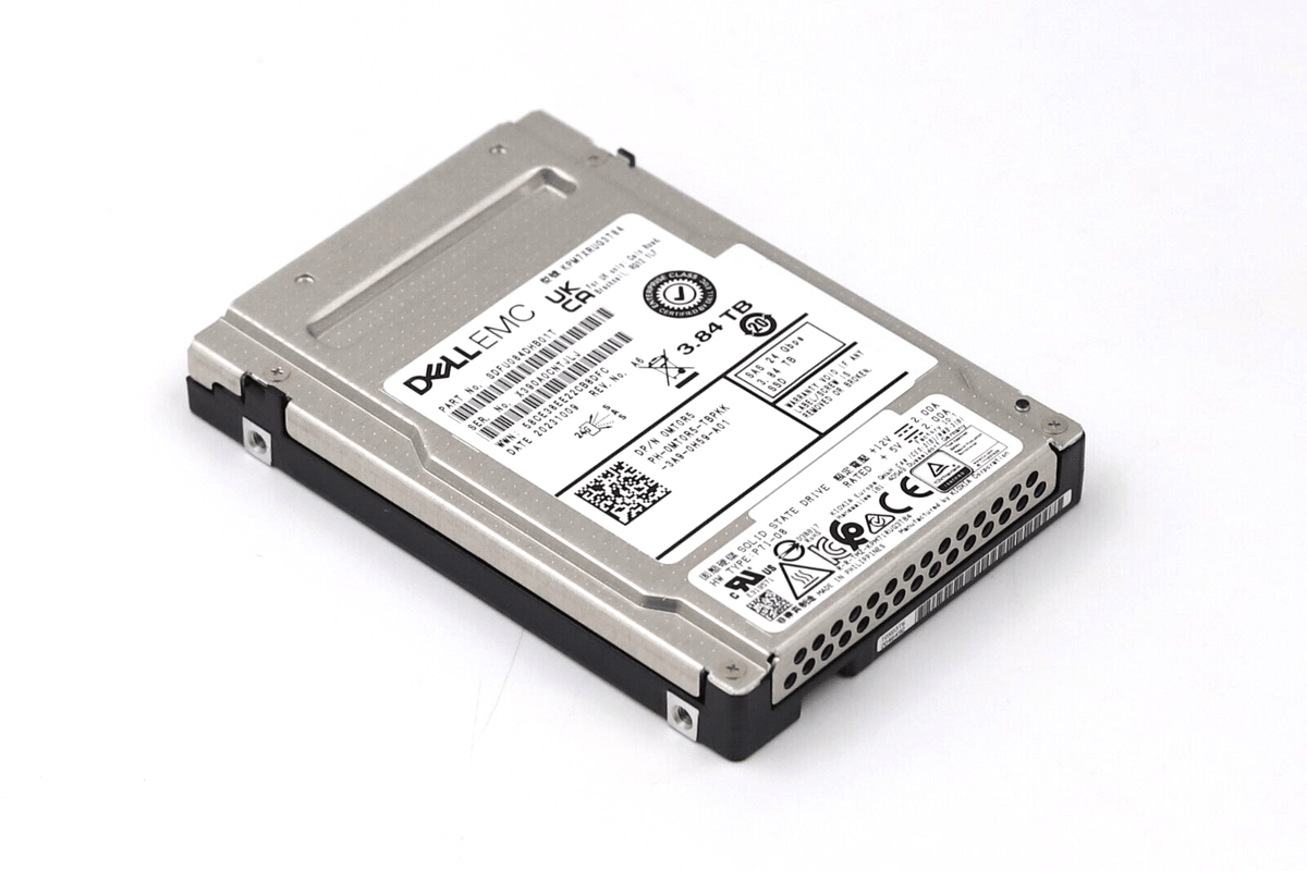 Dell G14-G16 3.84-TB 24G 2.5 SAS Read Intensive SSD - 24GB/s