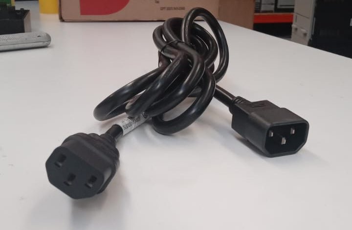 IEC C13 to C14 Male to Female power cable - Pre-Owned
