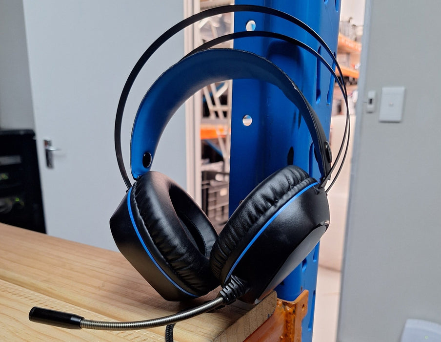 FOX Wired Gaming headset USB - Used